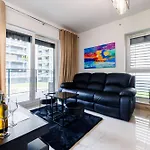 Luxury Apartment With Spa Bath- City Centre, Free Parking