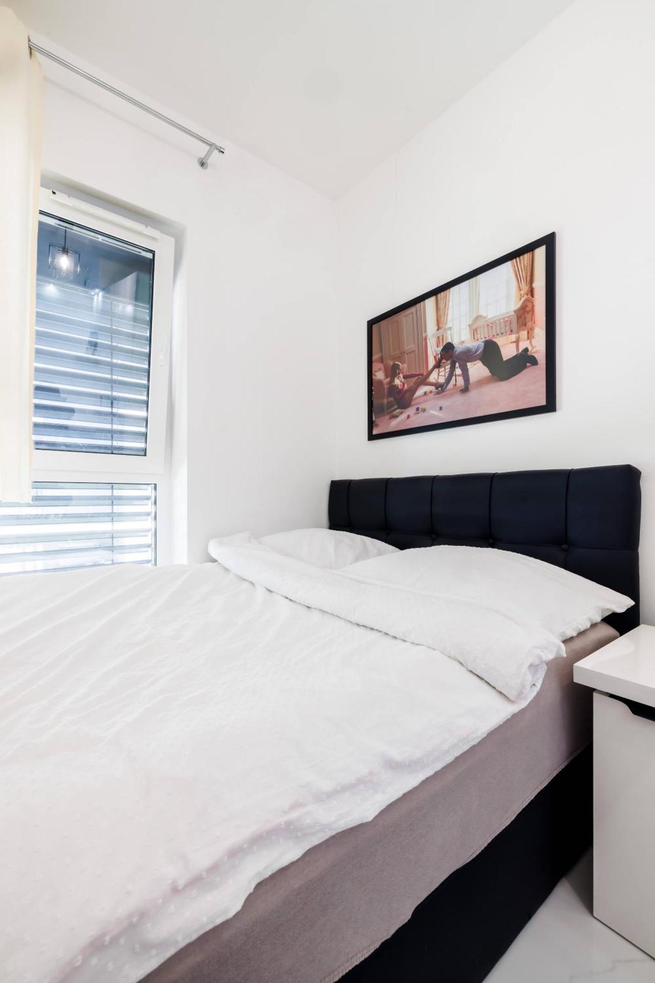 Apartment Luxury With Bath- Centre, Free Parking