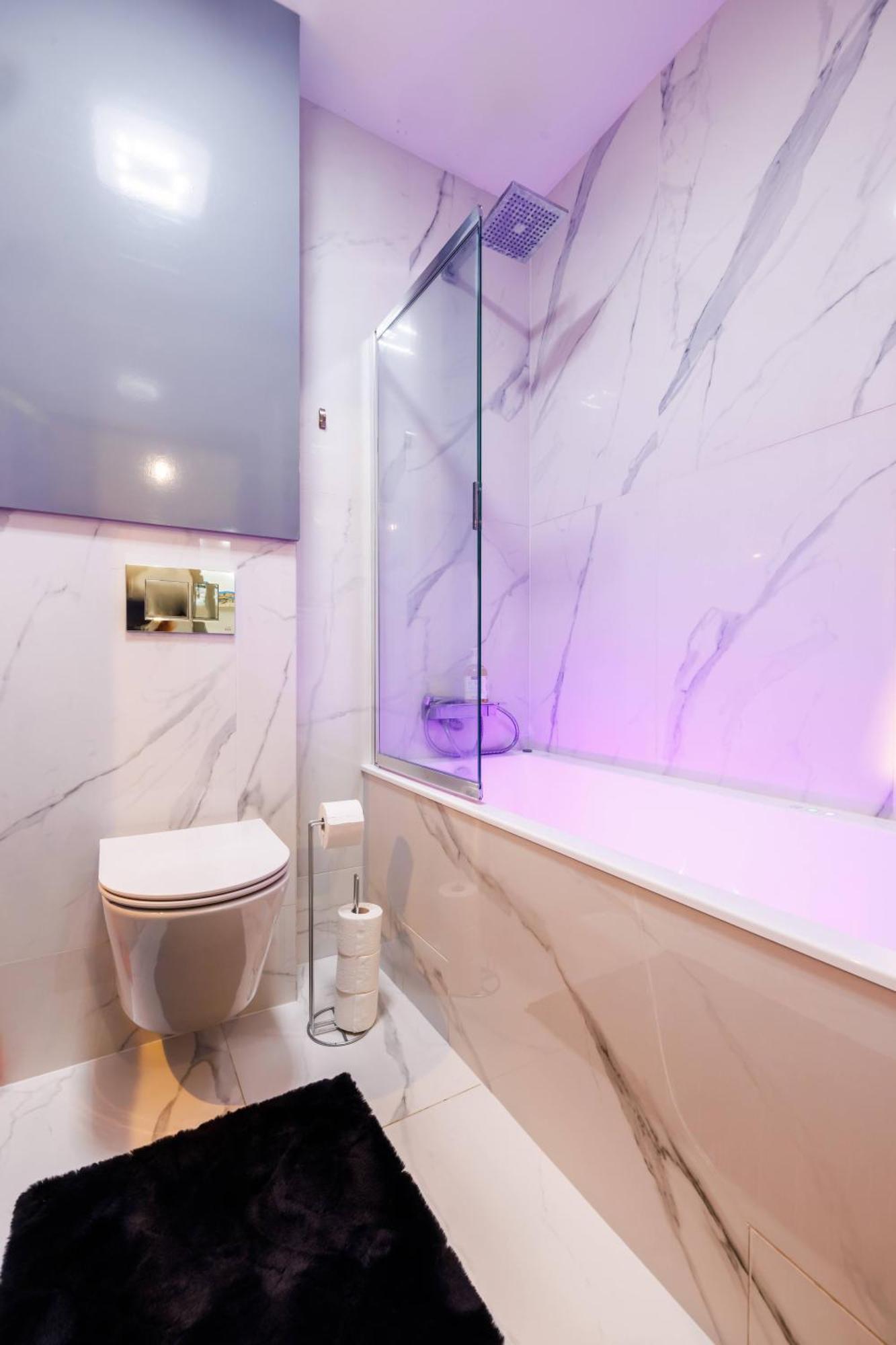 Apartment Luxury With Bath- Centre, Free Parking Rzeszow