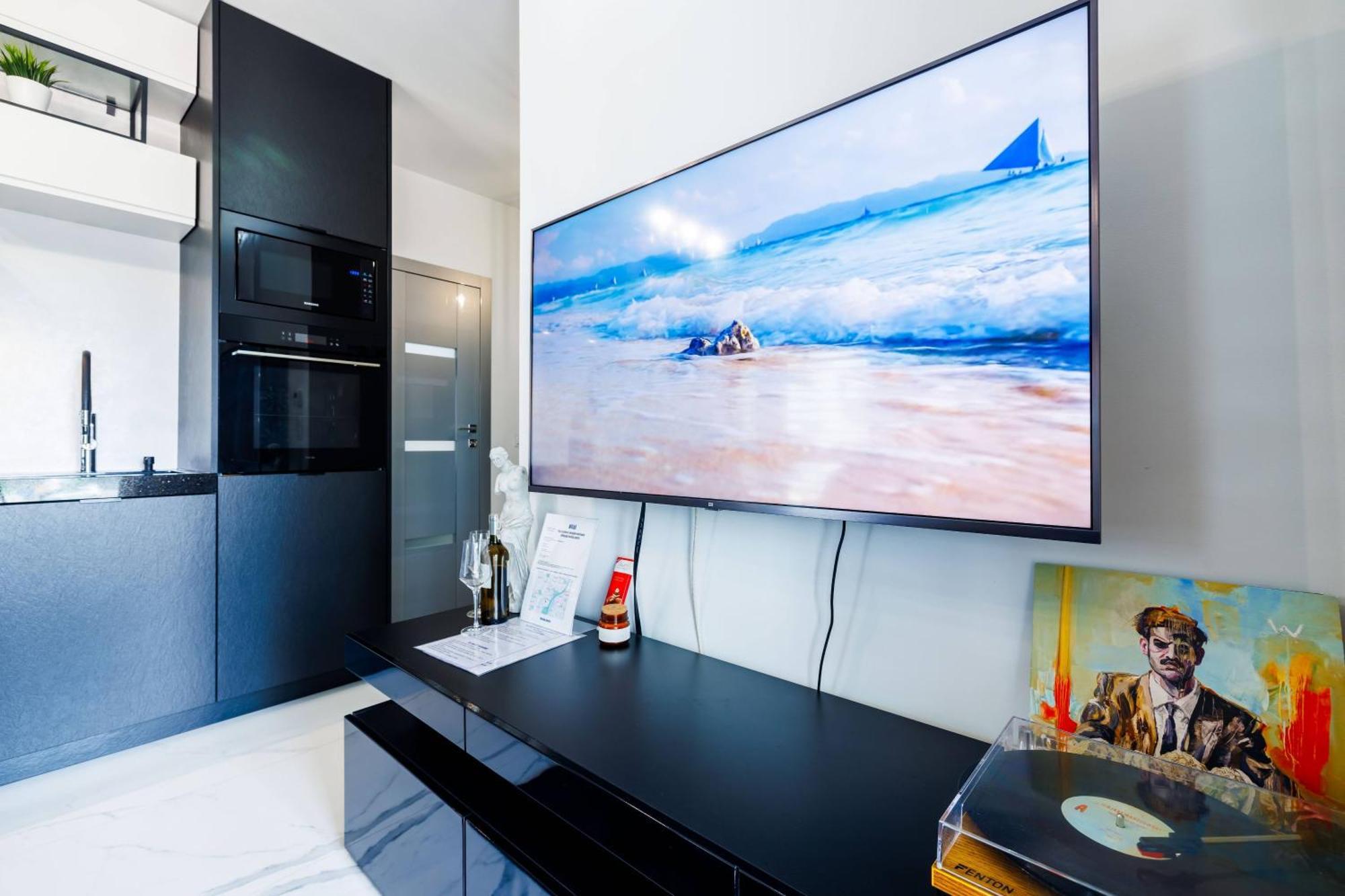 Apartment Luxury With Bath- Centre, Free Parking